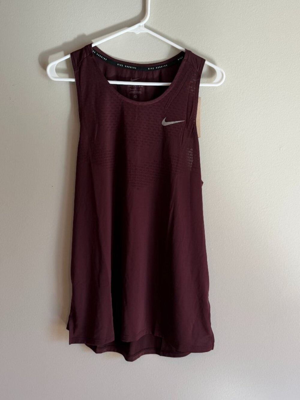 Nike HV5210-652 Mens Medium DRI-FIT ADV Stride Running Tank Shirt Burgundy